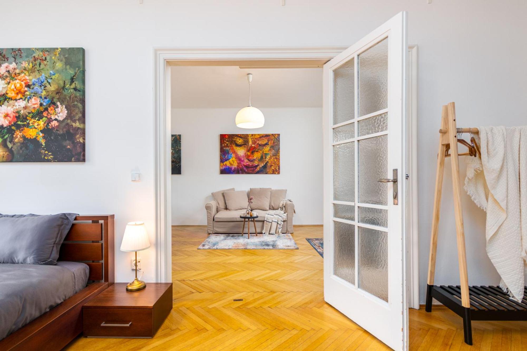 Apartamento Charles Bridge Historic Centre Elegant Spacious Praga